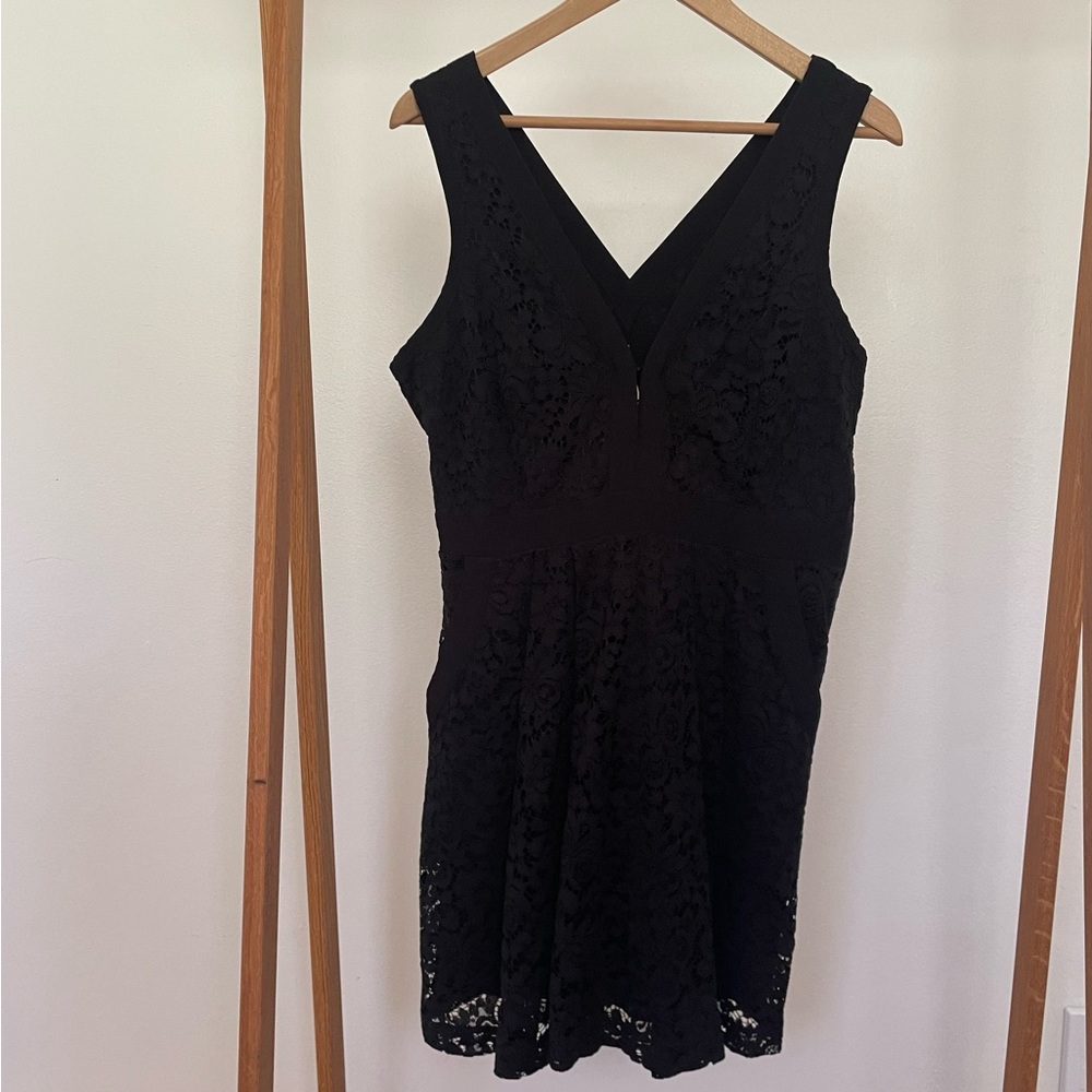 Free People Black Sleeveless Embroidery Dress